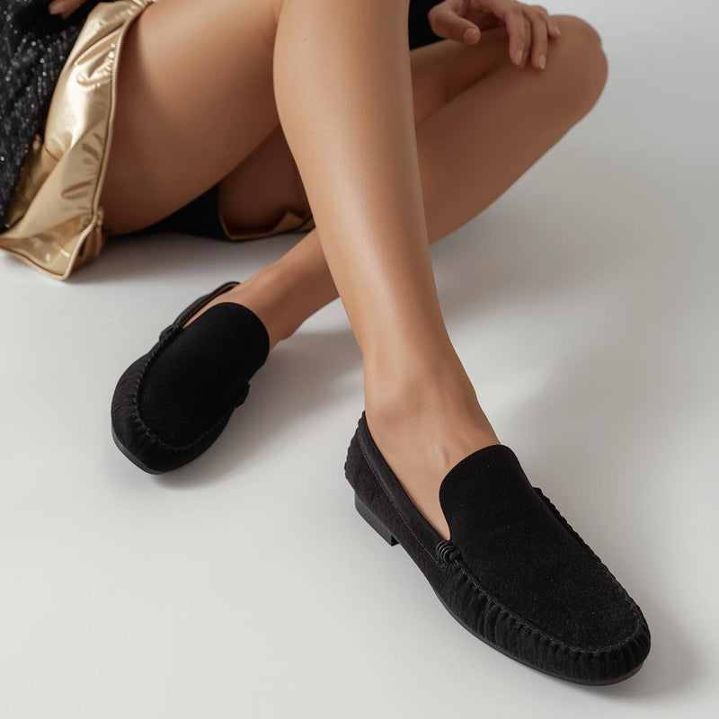 Mocassins femme confortables et stylés – collection chic de chaussures pour femmes à Paris 17eme