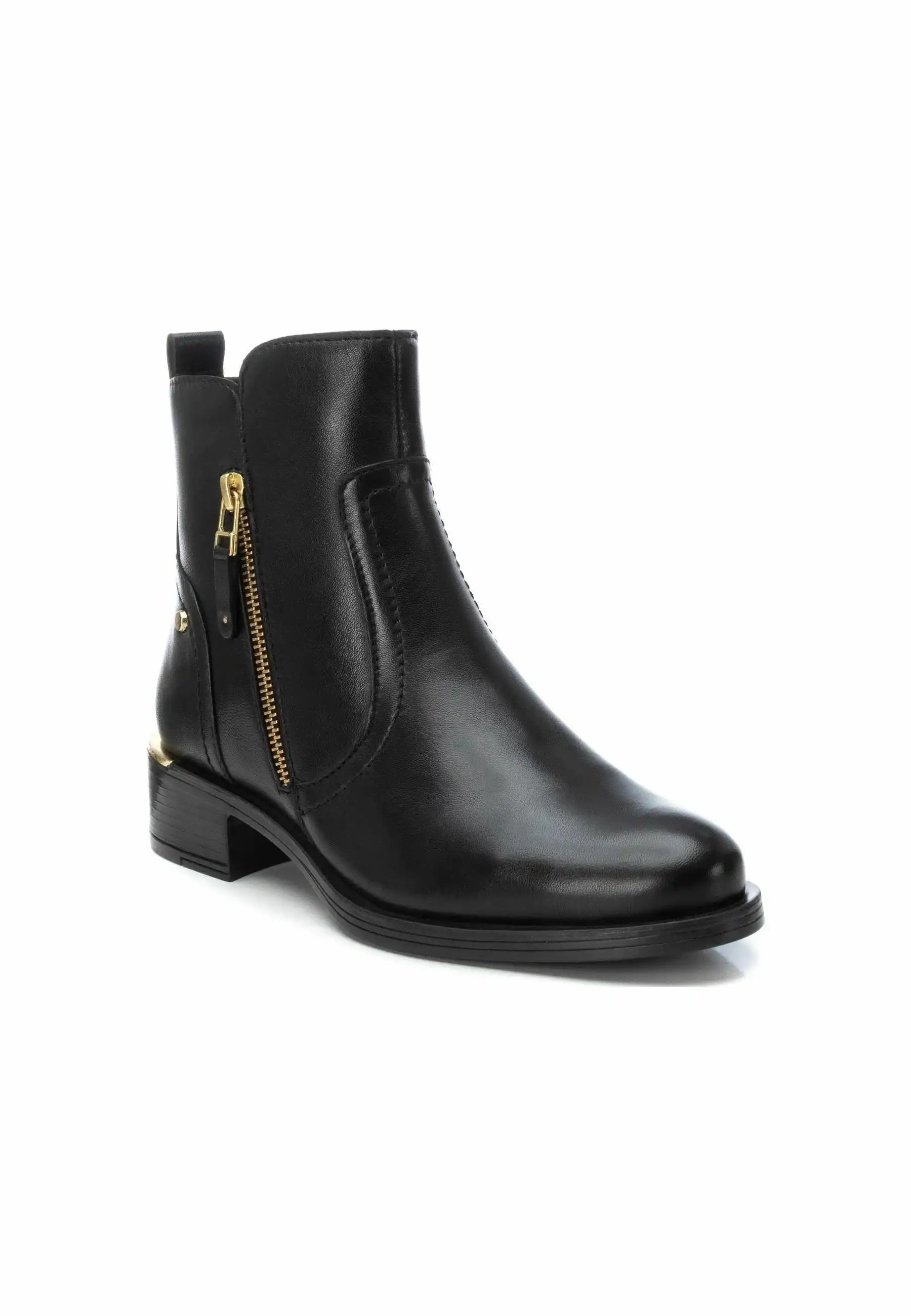 Bottine noire XTI CARMELA pour femme – Élégance au quotidien – Trendy Paris 17eme