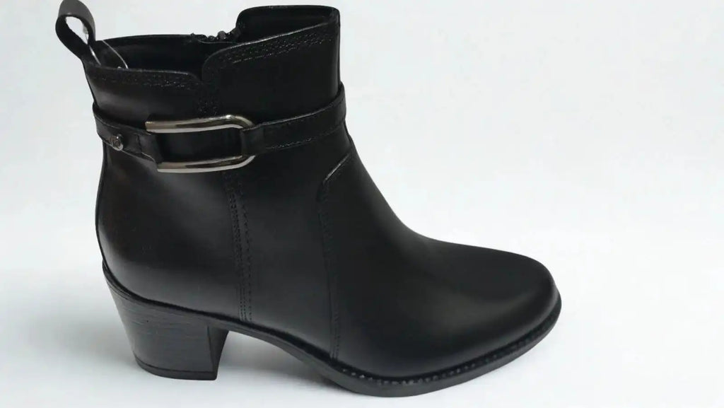 Détail boucle bottine cuir Keys noire – Trendy Paris 17eme