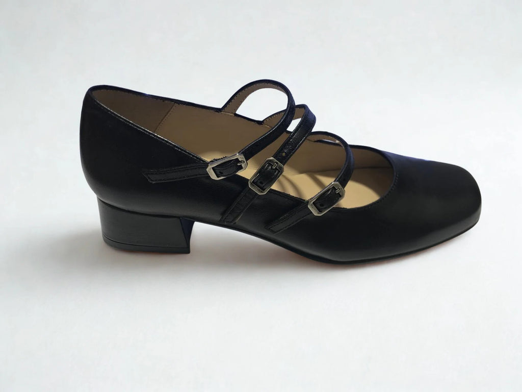Escarpin Mary Jane noir à 3 brides en cuir – Style chic et raffiné – Trendy Paris 17eme