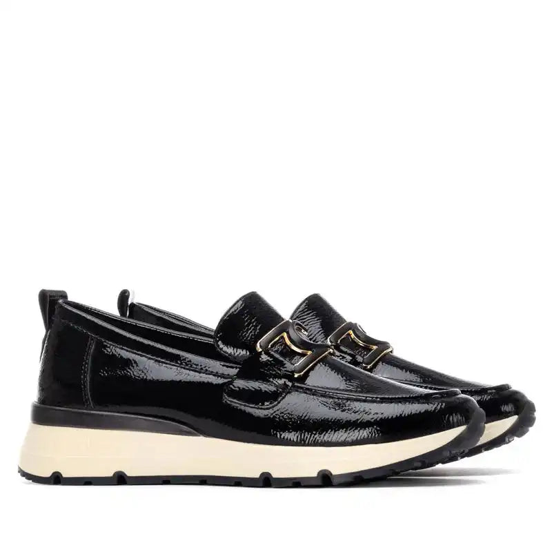 Mocassin femme noir vernis XTI CARMELA – Style élégant – Boutique Trendy Paris 17eme