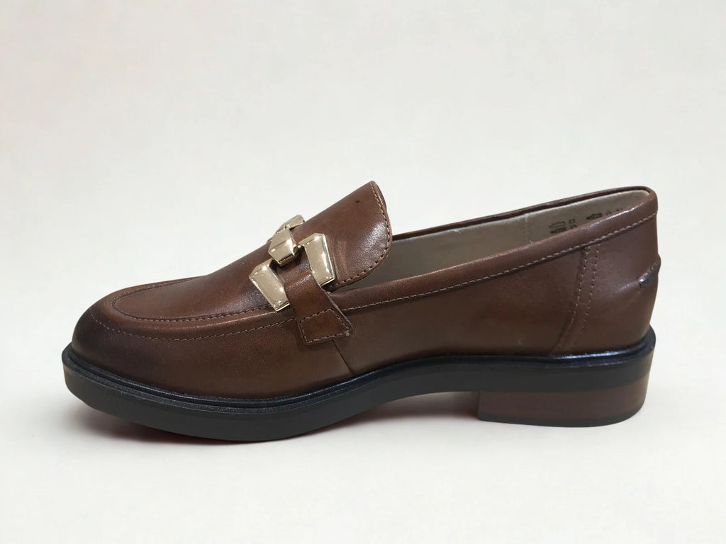 Mocassin Caprice cognac – Élégance et confort quotidien – Trendy Paris 17eme