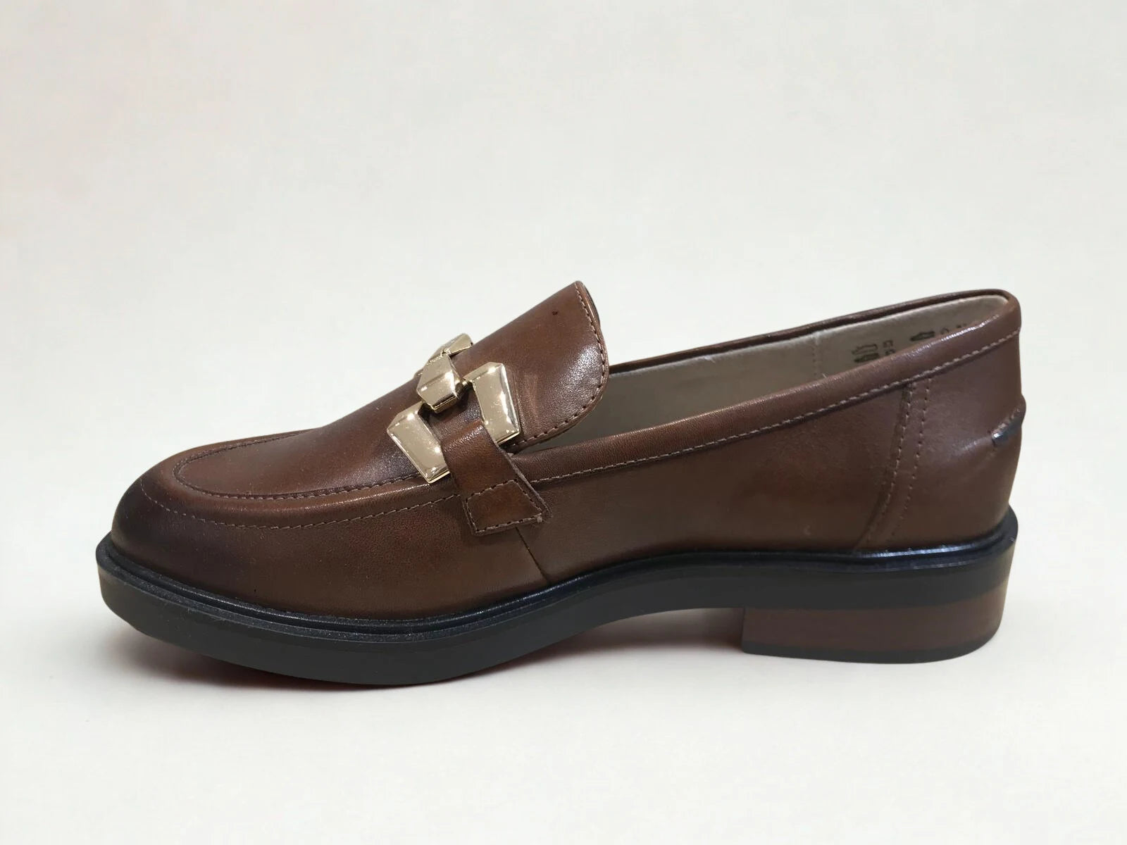Mocassin Caprice cognac – Élégance et confort quotidien – Trendy Paris 17eme